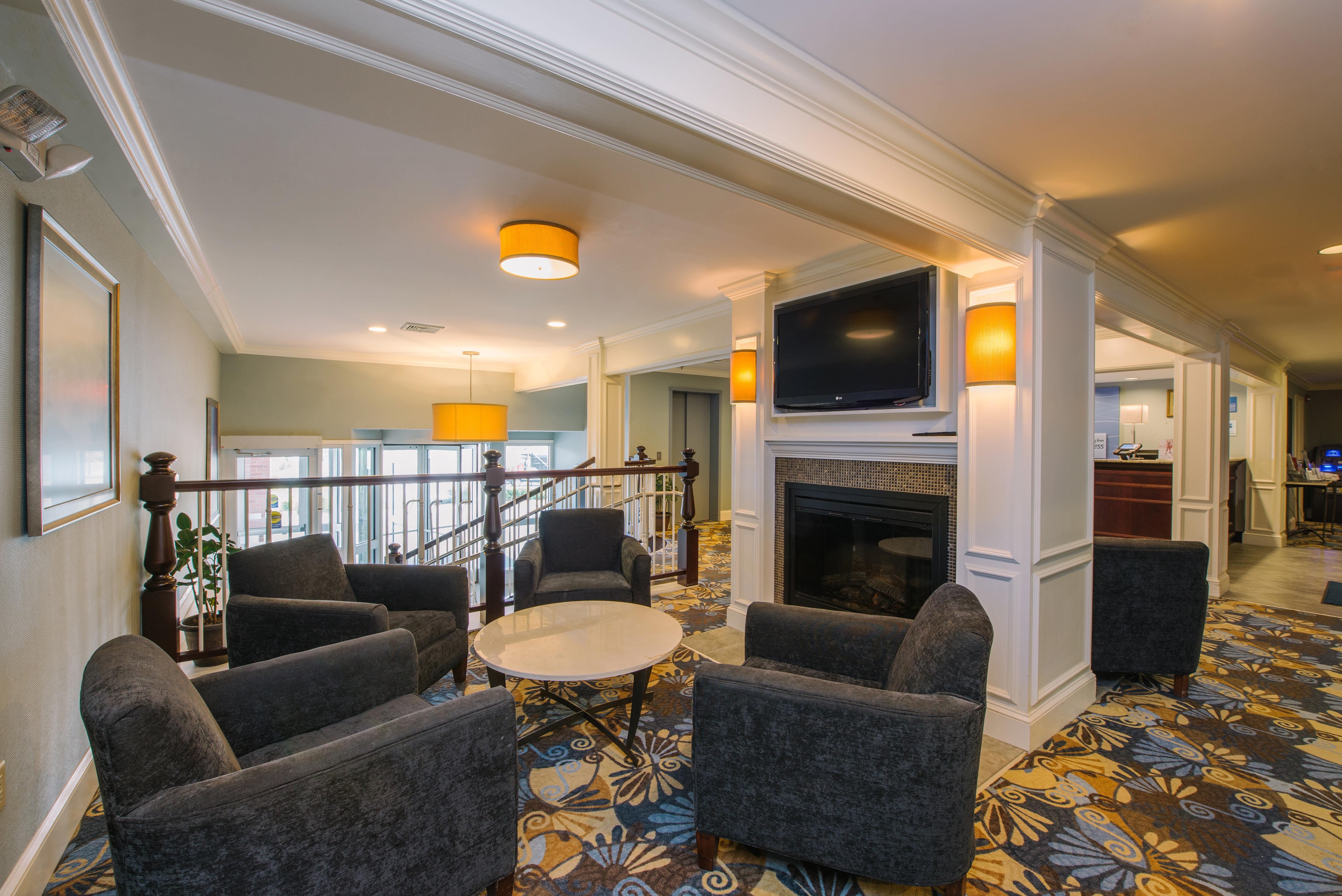 Holiday Inn Express And Suites Merrimack By Ihg Dış mekan fotoğraf