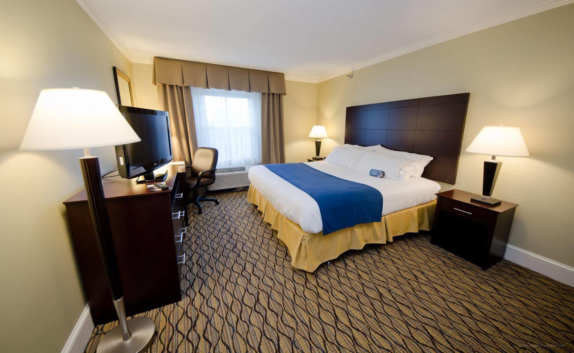 Holiday Inn Express And Suites Merrimack By Ihg Dış mekan fotoğraf